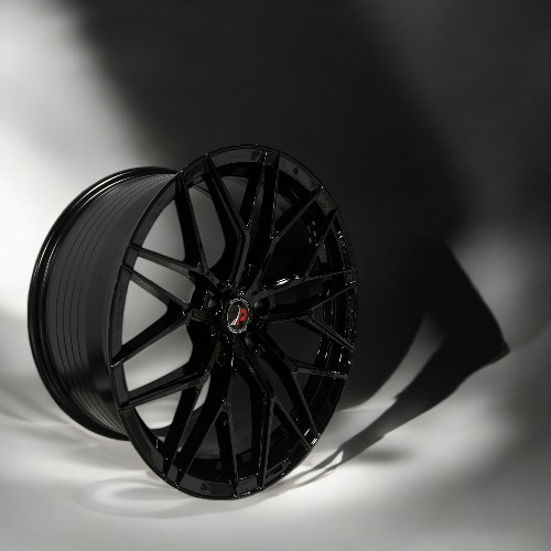 20X9 5X113 FLOW FORMING PISTON WHEELS P2104 CB72.6MM 35MM GLOSS BLACK